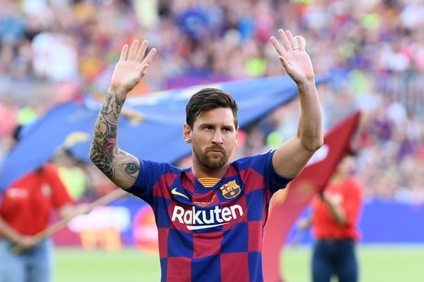 saking perfectnya, Messi dan beberapa pesepakbola lain disebut Nistelrooy sebagai pemain PlayStation (Foto : Irish Mirror) saking perfectnya, Messi dan beberapa pesepakbola lain disebut Nistelrooy sebagai pemain PlayStation (Foto : Irish Mirror)