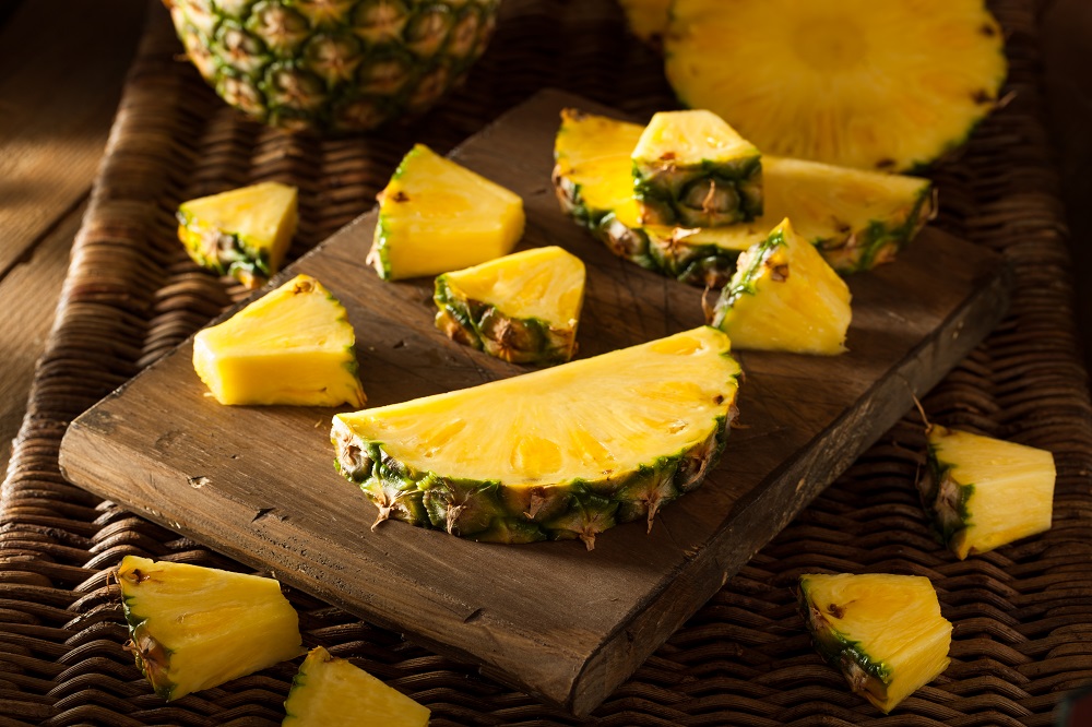 Nanas mwengandung senyawa khusus yang bisa mencerna mulutmu saat memakannya. (Foto: Elements Envato) Nanas mwengandung senyawa khusus yang bisa mencerna mulutmu saat memakannya. (Foto: Elements Envato)