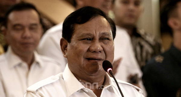 Prabowo Subianto diprediksi jadi menteri Jokowi. Benarkah? (Foto : JPNN) Prabowo Subianto diprediksi jadi menteri Jokowi. Benarkah? (Foto : JPNN)