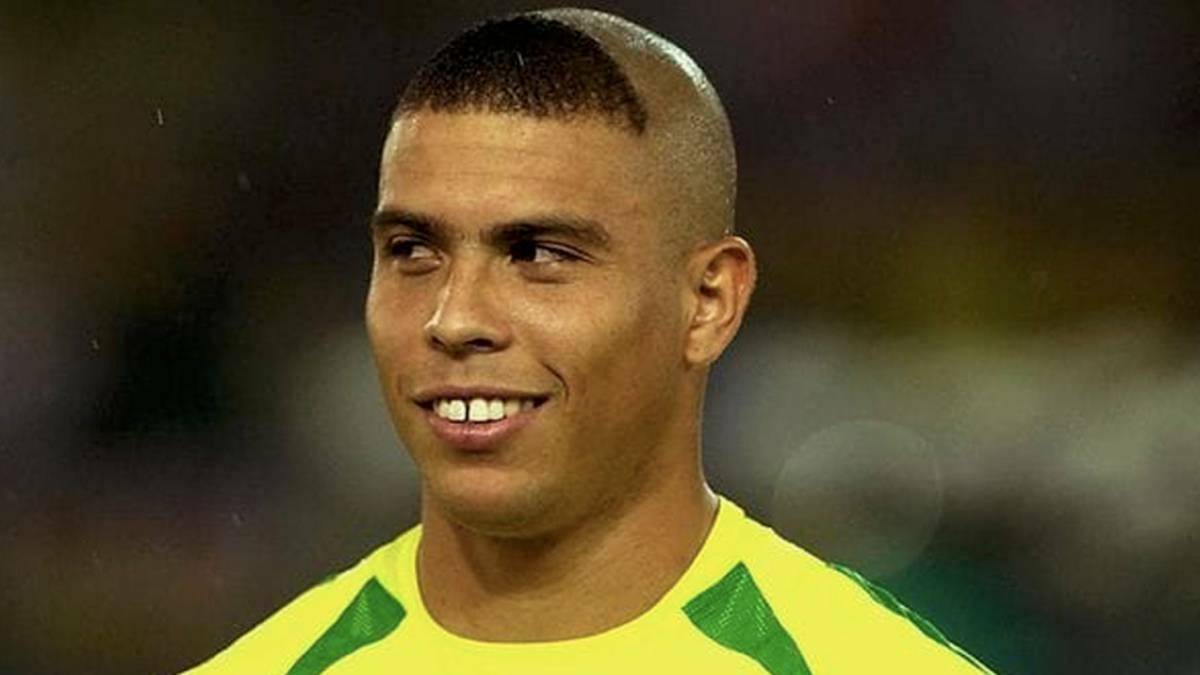 Ternyata pesepakbola legendaris Ronaldo jadi pemain terbaik versi Jose Maurinho (Foto : US) Ternyata pesepakbola legendaris Ronaldo jadi pemain terbaik versi Jose Maurinho (Foto : US)
