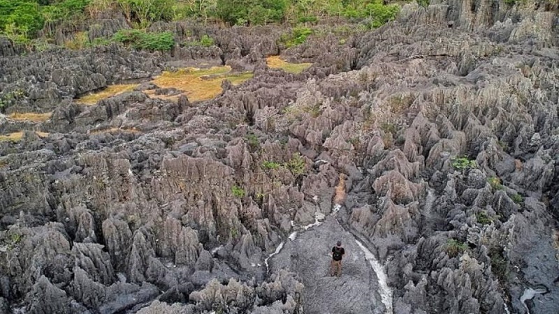 Taman Batu Karst Balocci (foto: wisatasia.com) Taman Batu Karst Balocci (foto: wisatasia.com)