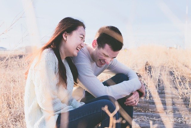 Begini menghadapi saling suka sesama sahabat. (Foto: Pixabay) Begini menghadapi saling suka sesama sahabat. (Foto: Pixabay)