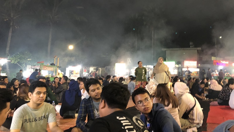 Cari Kuliner Malam Di Jakarta Ke Sate Taichan Senayan G