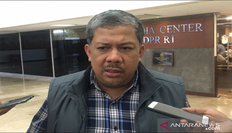 Mantan Wakil Ketua DPR, Fahri Hamzah. Foto: Antara Mantan Wakil Ketua DPR, Fahri Hamzah. Foto: Antara