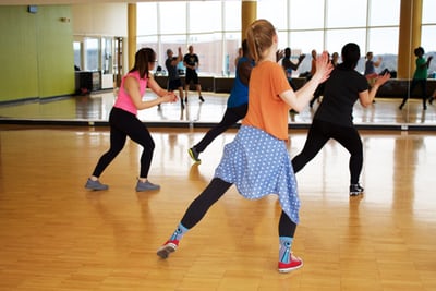 Zumba, salah satu olah raga yang dipercaya bisa membuat cerdas. (Foto: Unspalsh) Zumba, salah satu olah raga yang dipercaya bisa membuat cerdas. (Foto: Unspalsh)