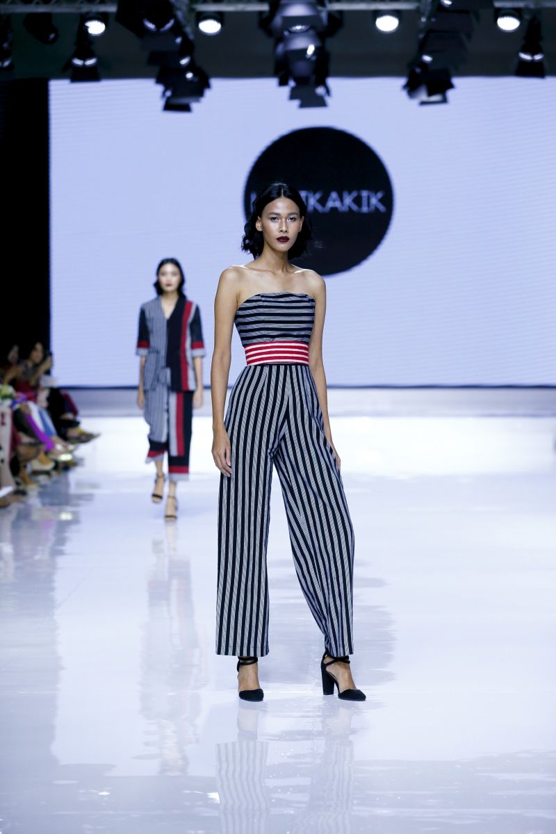 Koleksi Lurik Akik di JFFF 2019 (Sumber foto: JFFF 2019) Koleksi Lurik Akik di JFFF 2019 (Sumber foto: JFFF 2019)