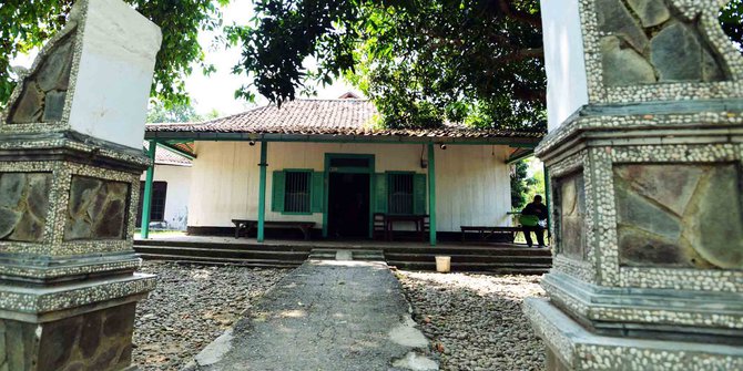 Rumah di Rengasdengklok, tempat Soekarno-Hatta ditahan sebelum membacakan teks proklamasi. (Foto: Merdeka.com) Rumah di Rengasdengklok, tempat Soekarno-Hatta ditahan sebelum membacakan teks proklamasi. (Foto: Merdeka.com)