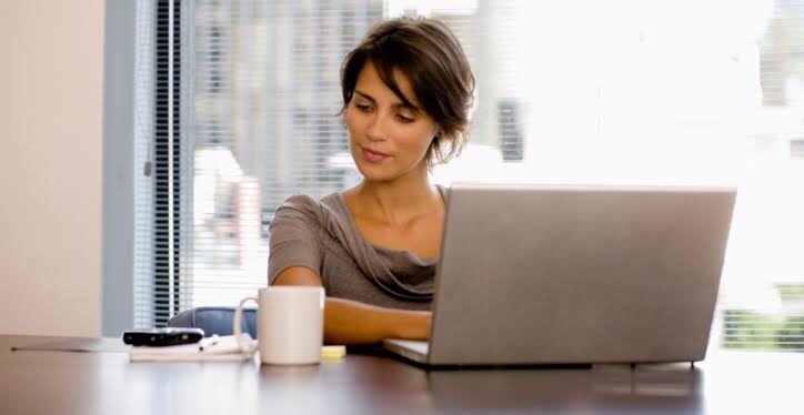 Ilustrasi work from home (Foto: Pinterest) Ilustrasi work from home (Foto: Pinterest)
