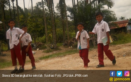 Ilustrasi siswa. (Foto: JPNN.com) Ilustrasi siswa. (Foto: JPNN.com)