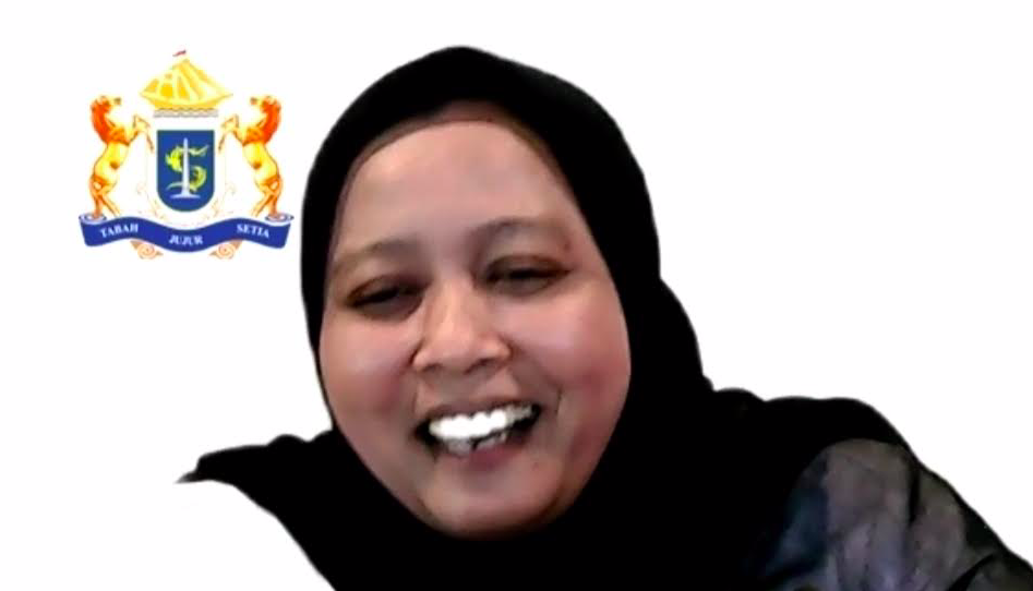 Wakil Ketua Bidang Industri Kreatif dan Start Up Kadin Surabaya, Hafshoh Mubarak (foto: screenshot webinar bertajuk “Prospek Bisnis Pertunjukan di Era New Normal”) Wakil Ketua Bidang Industri Kreatif dan Start Up Kadin Surabaya, Hafshoh Mubarak (foto: screenshot webinar bertajuk “Prospek Bisnis Pertunjukan di Era New Normal”)
