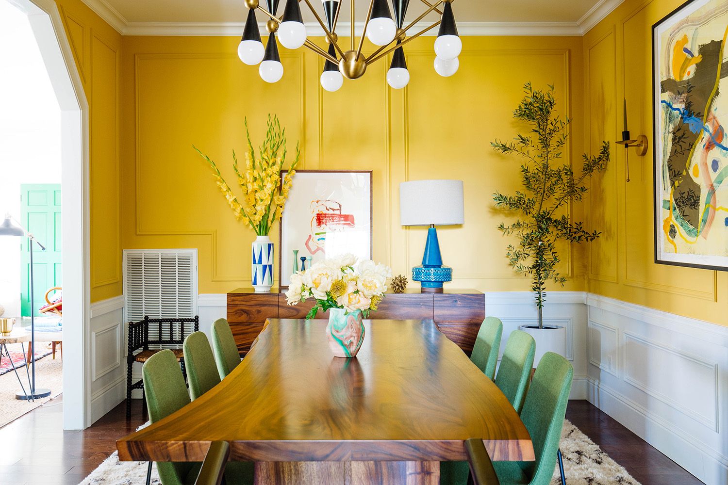 Ilustrasi ruangan warna dasar kuning (Foto: Pinterest) Ilustrasi ruangan warna dasar kuning (Foto: Pinterest)