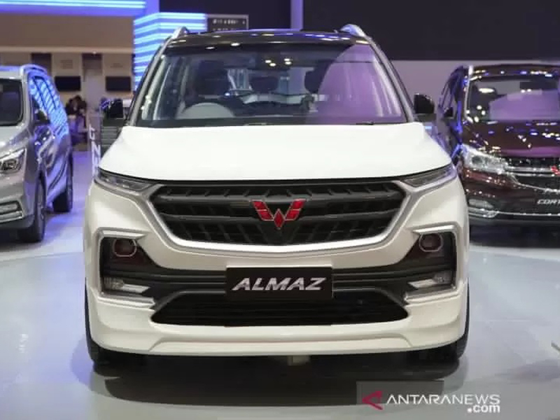 Wuling Almaz 7-Seater versi modifikasi (ANTARA/HO) Wuling Almaz 7-Seater versi modifikasi (ANTARA/HO)