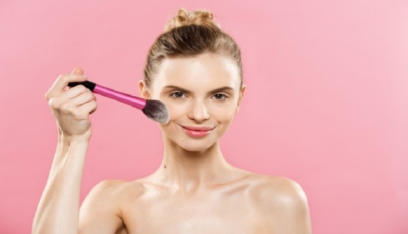 Ilustrasi blush on. Foto: Freepik Ilustrasi blush on. Foto: Freepik