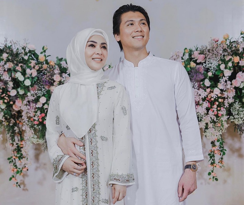 Syahrini dan Reino Barack ( foto: @princessyahrini/Instagram) Syahrini dan Reino Barack ( foto: @princessyahrini/Instagram)