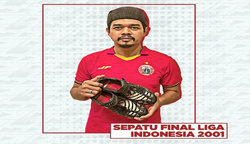 Bambang Pamungkas lelang sepatu (@persijajkt/Instagram) Bambang Pamungkas lelang sepatu (@persijajkt/Instagram)