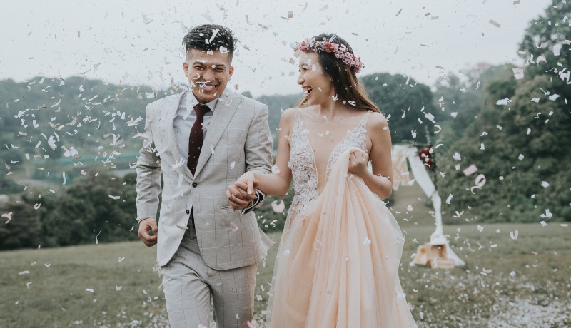 Unik, 3 Perbedaan Pernikahan Luar Negeri dan Dalam Negeri