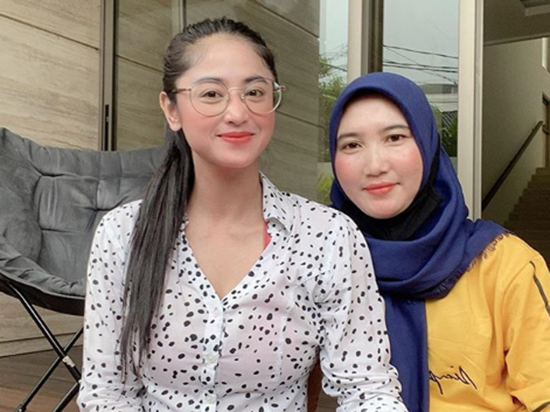 Dewi Perssik. Foto: Instagram/Dewiperssikreal Dewi Perssik. Foto: Instagram/Dewiperssikreal