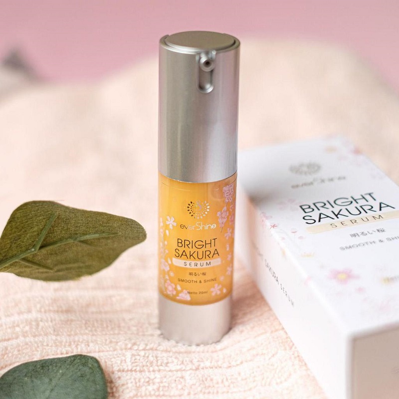 Bright sakura serum skincare ( Foto : bukalapak ) Bright sakura serum skincare ( Foto : bukalapak )