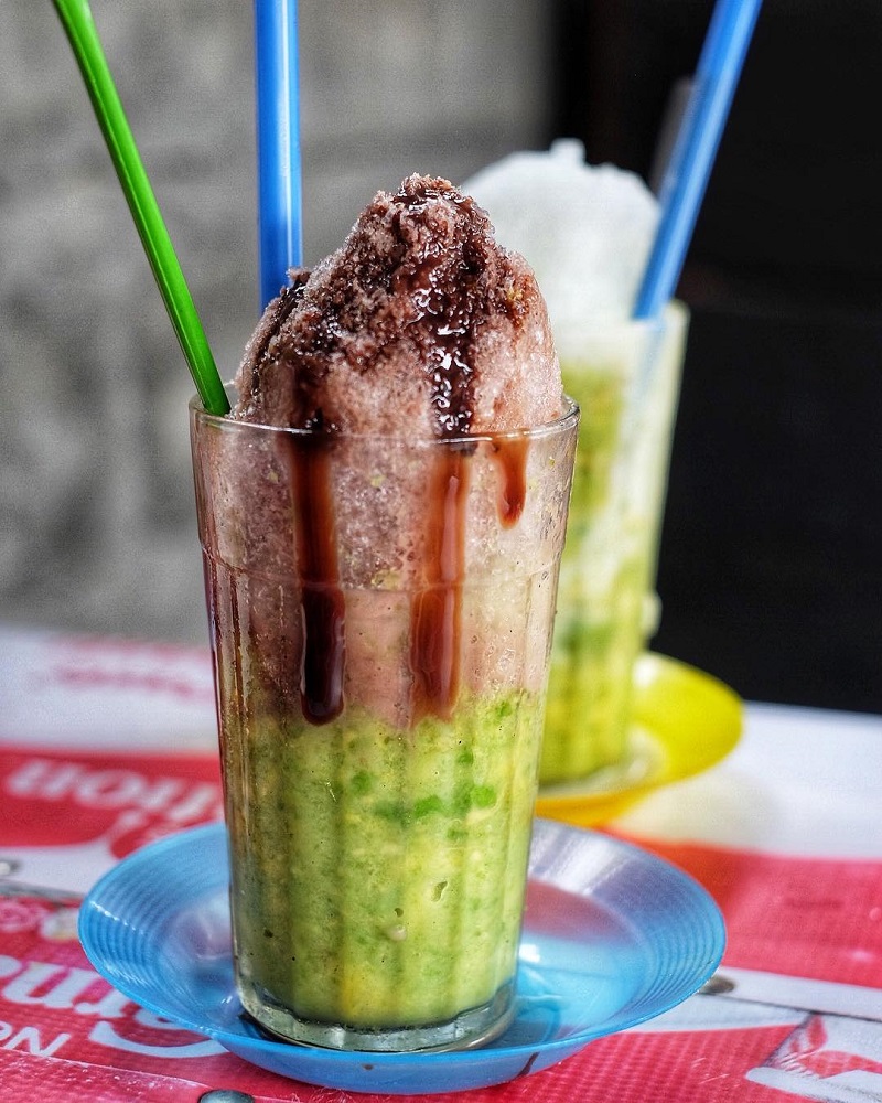 Es Alpukat Kocok ( foto: @javafoodie/instagram) Es Alpukat Kocok ( foto: @javafoodie/instagram)