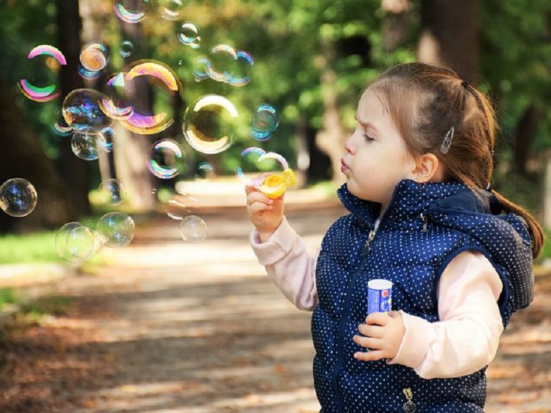 ilustrasi: Anak aktif (sumber : pixabay) ilustrasi: Anak aktif (sumber : pixabay)