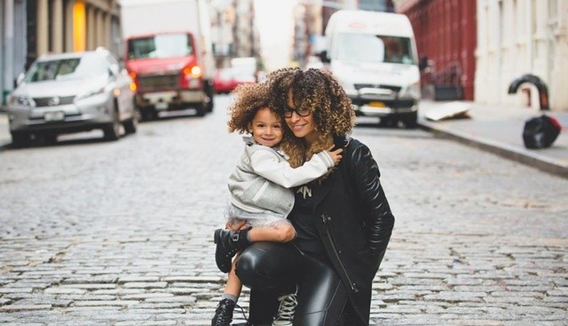 ilustrasi: ibu dan anak (foto: Pexels) ilustrasi: ibu dan anak (foto: Pexels)