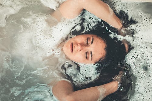 ilustrasi: keramas (foto: Pexels) ilustrasi: keramas (foto: Pexels)