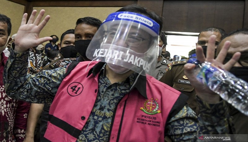 Terdakwa kasus Jiwasraya saat sidang di Pangadilan Tipikor Jakarta. Foto: Antara Terdakwa kasus Jiwasraya saat sidang di Pangadilan Tipikor Jakarta. Foto: Antara