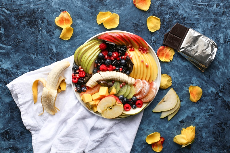 ilustrasi: buah-buahan ini sebaiknya tak dikonsumsi saat pagi hari ( foto: unsplash/brenda-godinez) ilustrasi: buah-buahan ini sebaiknya tak dikonsumsi saat pagi hari ( foto: unsplash/brenda-godinez)