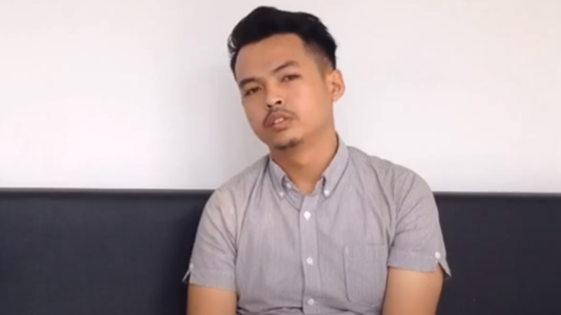 Tano Nazoeaggi banjir cuan dari bakpia blasteran yang kekinian (foto: SC YouTube Jogja Digital Valley) Tano Nazoeaggi banjir cuan dari bakpia blasteran yang kekinian (foto: SC YouTube Jogja Digital Valley)