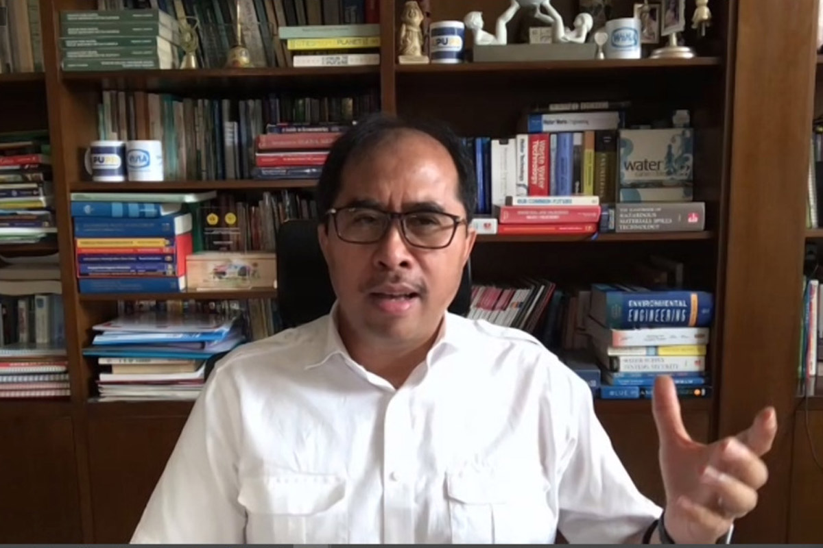 Founder Indonesia Water Institute (IWI) Firdaus Ali. Foto: Screen Shot Founder Indonesia Water Institute (IWI) Firdaus Ali. Foto: Screen Shot