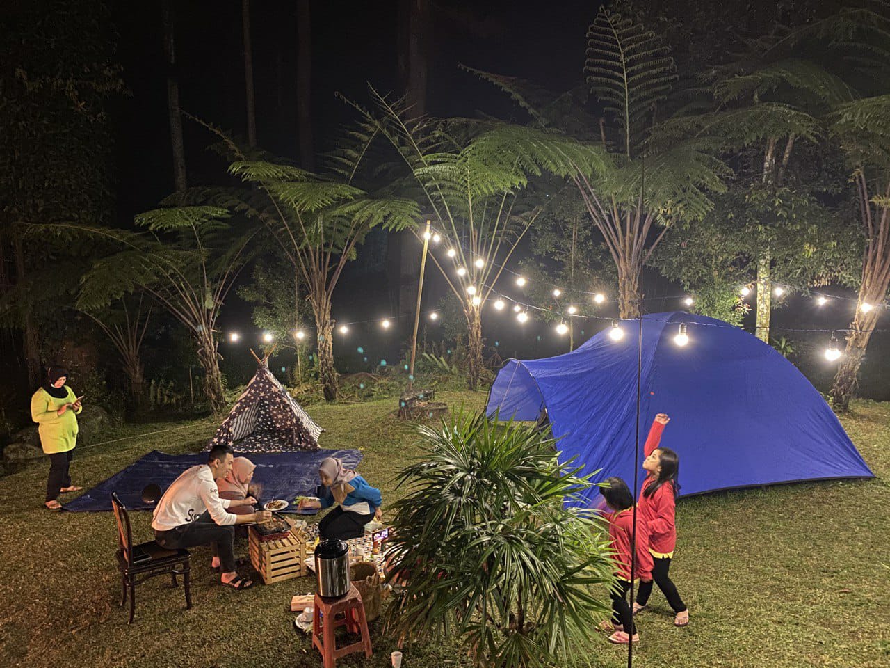 Camping di Wana Wisata Baturraden. Foto: Palawi Camping di Wana Wisata Baturraden. Foto: Palawi
