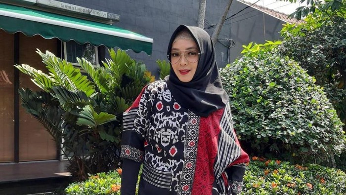 Rina Gunawan. Foto: Instagram/rinagunawan28 Rina Gunawan. Foto: Instagram/rinagunawan28