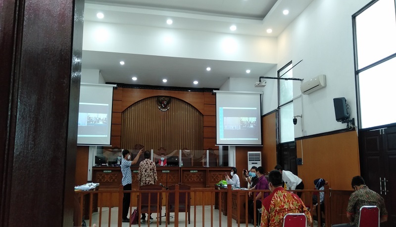 Sidang praperadilan Habib Rizieq di PN Jakarta Selatan. FOTO: Pulina/GenPI Sidang praperadilan Habib Rizieq di PN Jakarta Selatan. FOTO: Pulina/GenPI