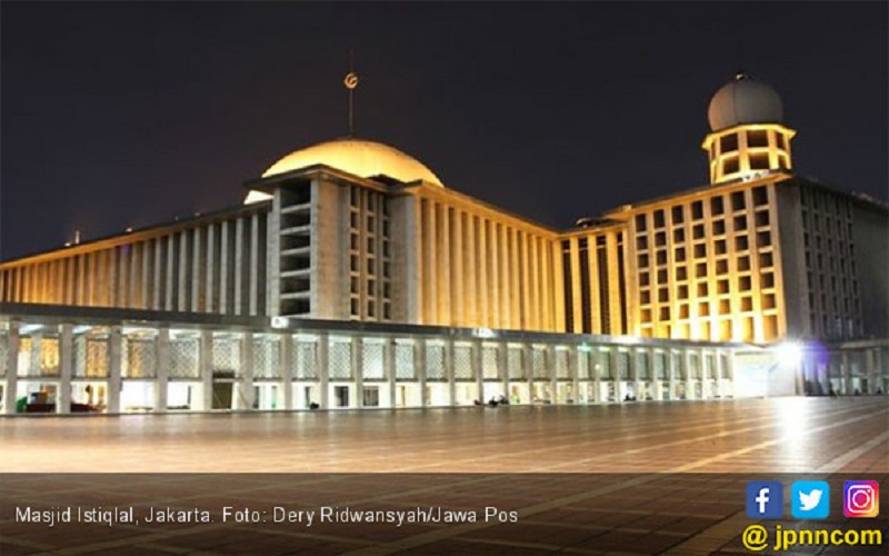 Masjid Istiqlal mulai meningkatkan brandingnya sebagai wisata religi global ( foto: Dery Ridwansyah/JPPN.com) Masjid Istiqlal mulai meningkatkan brandingnya sebagai wisata religi global ( foto: Dery Ridwansyah/JPPN.com)
