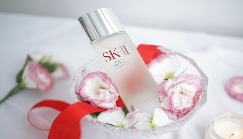 SK-II Facial Treatment Essence. (humble and rich) SK-II Facial Treatment Essence. (humble and rich)
