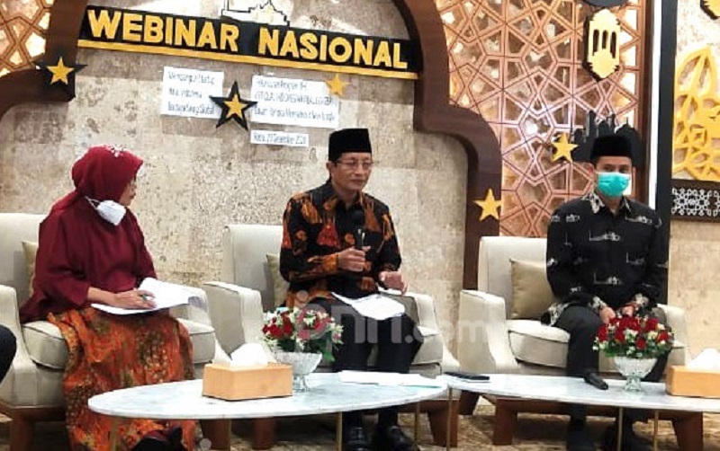 Imam Besar Masjid Istiqlal Nasaruddin Umar dalam konferensi pers, Rabu (23/12). (Foto: Tangkapan layar webinar dan jpnn) Imam Besar Masjid Istiqlal Nasaruddin Umar dalam konferensi pers, Rabu (23/12). (Foto: Tangkapan layar webinar dan jpnn)
