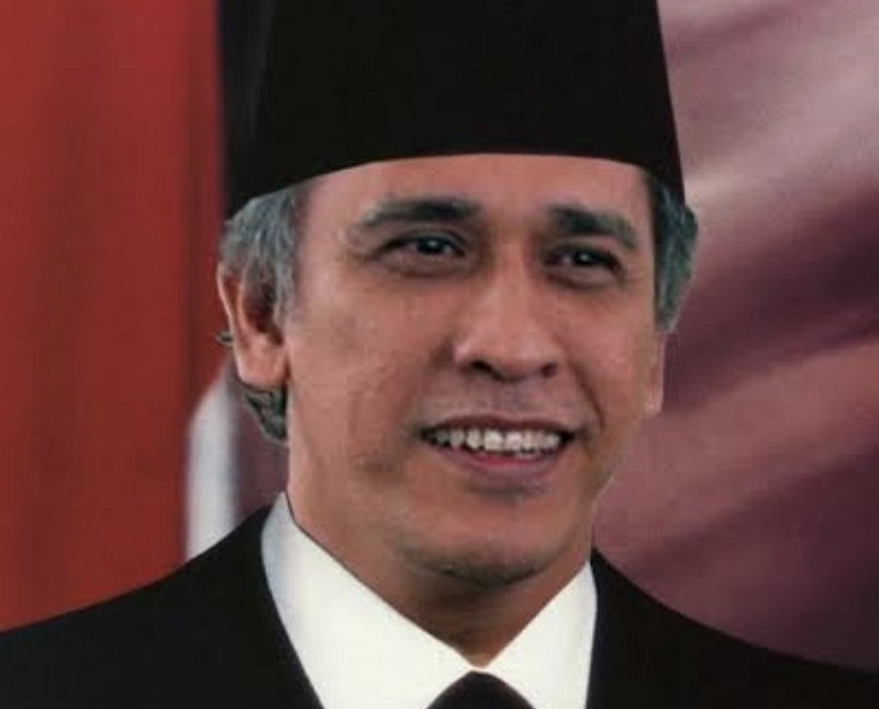 Musisi Iwan Fals (foto: twitter/iwanfals) Musisi Iwan Fals (foto: twitter/iwanfals)