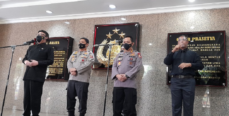 Sebelum 100 Hari Kerja, 10 Polda Harus Sudah Ada Layanan E-Tilang ( foto: Andri Bagus) Sebelum 100 Hari Kerja, 10 Polda Harus Sudah Ada Layanan E-Tilang ( foto: Andri Bagus)