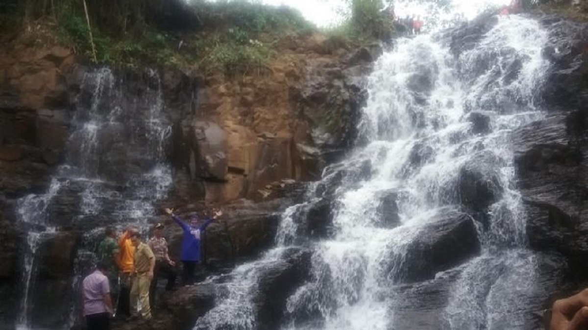 Curug Kanoman di Desa Gringgingsari.(Foto: gringgingsari.desa.id) Curug Kanoman di Desa Gringgingsari.(Foto: gringgingsari.desa.id)