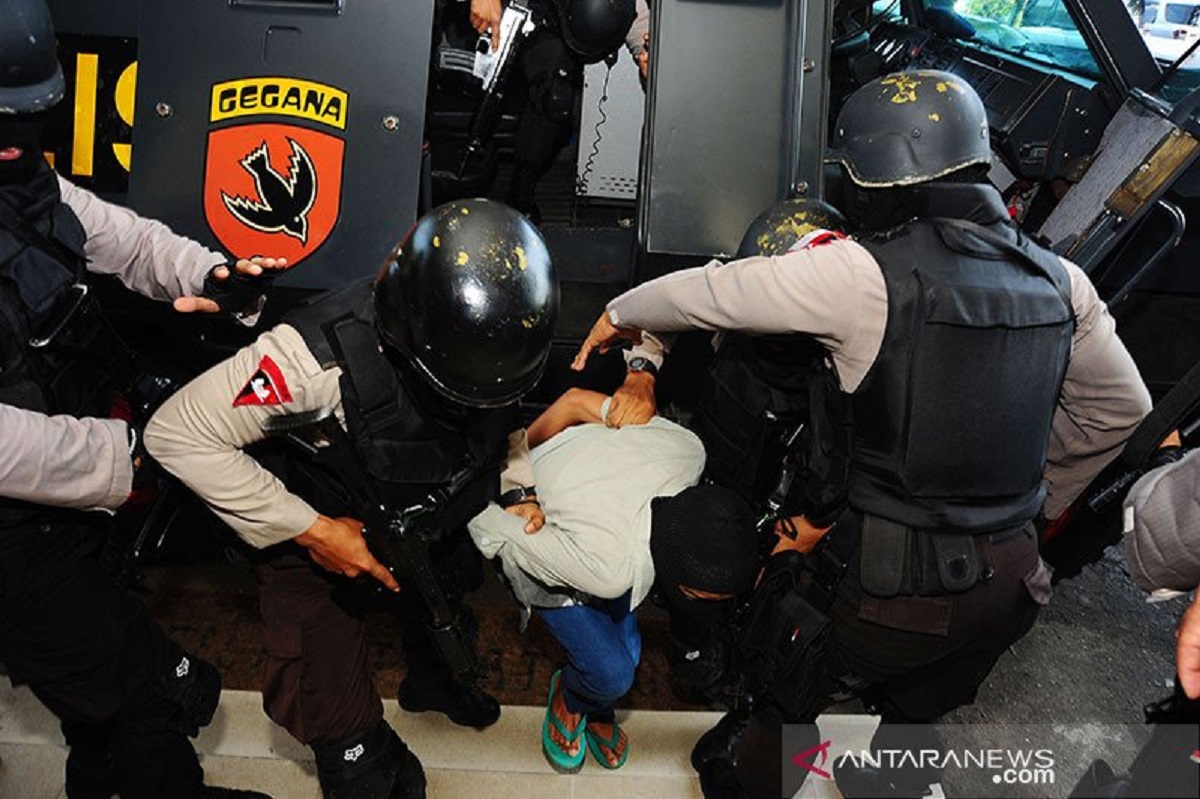Ilustrasi penangkapan teroris. (Foto: Antara/Jessica Helena Wuysang) Ilustrasi penangkapan teroris. (Foto: Antara/Jessica Helena Wuysang)