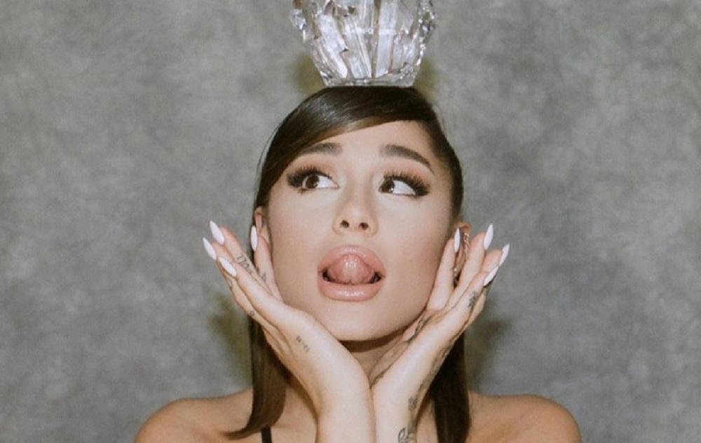 Ariana Grande pecahkan rekor dunia. (Foto: Instagram/@arianagrande) Ariana Grande pecahkan rekor dunia. (Foto: Instagram/@arianagrande)