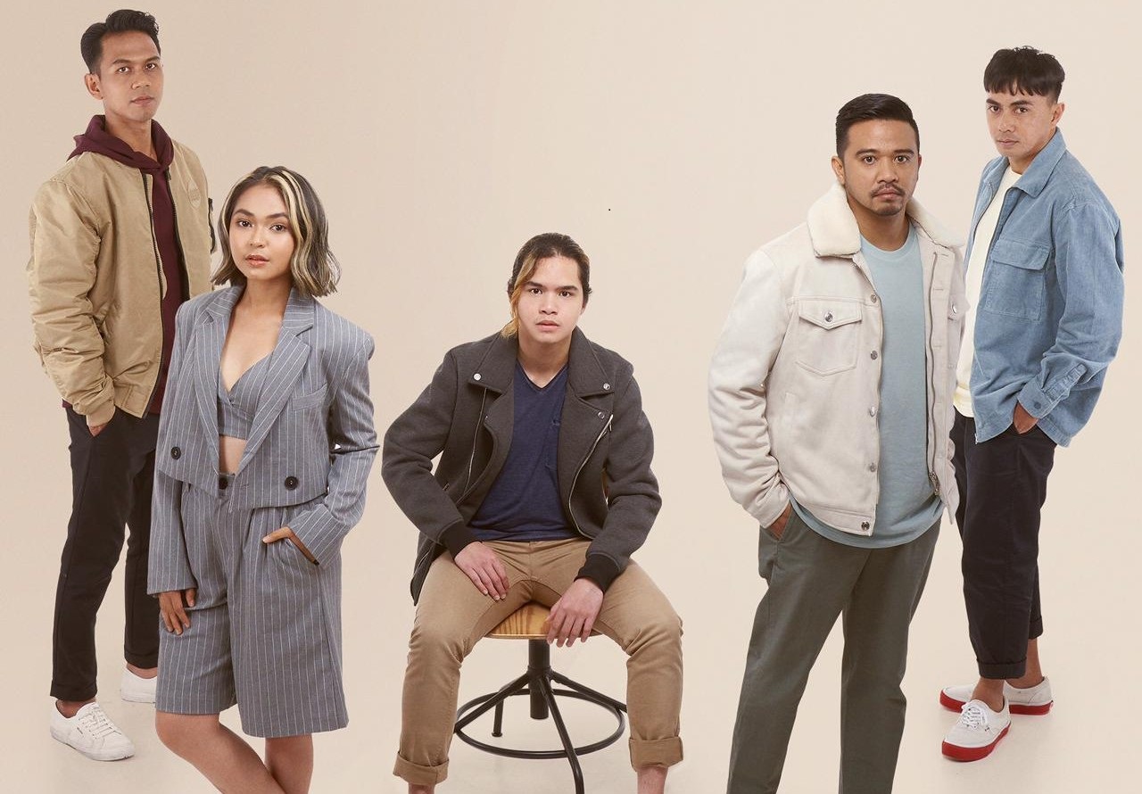 17 tahun bermusik, Geisha keluarkan single baru feat Dul Jaelani (Foto: Musica Studios) 17 tahun bermusik, Geisha keluarkan single baru feat Dul Jaelani (Foto: Musica Studios)