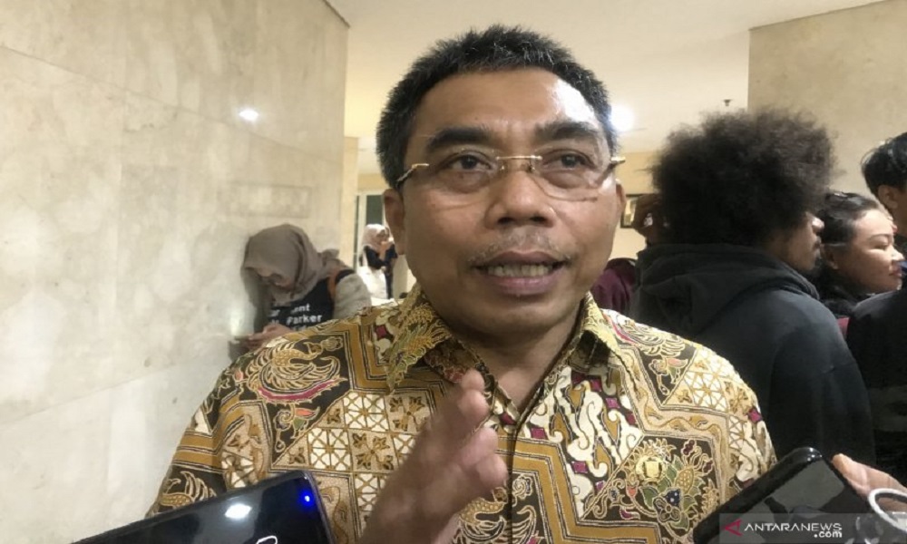 Politikus PDIP Gembong Warsono. FOTO: Antara Politikus PDIP Gembong Warsono. FOTO: Antara