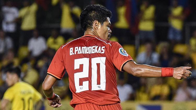 Legenda Persija Jakarta dan Timnas Indonesia, Bambang Pamungkas, digugat oleh seorang wanita bernama Amalia Fujiawati dengan kasus nafkah anak. (foto: Instagram.com/persijajkt) Legenda Persija Jakarta dan Timnas Indonesia, Bambang Pamungkas, digugat oleh seorang wanita bernama Amalia Fujiawati dengan kasus nafkah anak. (foto: Instagram.com/persijajkt)