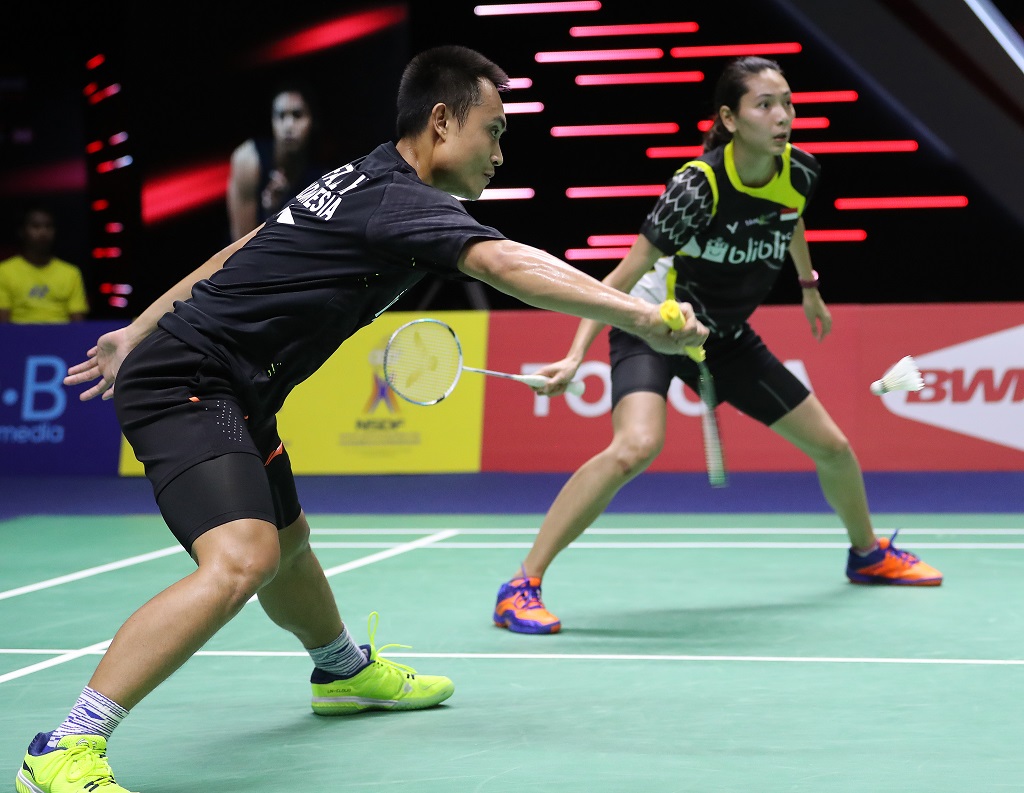Perjuangan pasangan bulu tangkis ganda campuran Indonesia, Hafiz Faizal/Gloria Emanuelle Widjaja untuk mengamankan tiket Olimpiade Tokyo semakin berat. (foto: bwfbadminton) Perjuangan pasangan bulu tangkis ganda campuran Indonesia, Hafiz Faizal/Gloria Emanuelle Widjaja untuk mengamankan tiket Olimpiade Tokyo semakin berat. (foto: bwfbadminton)