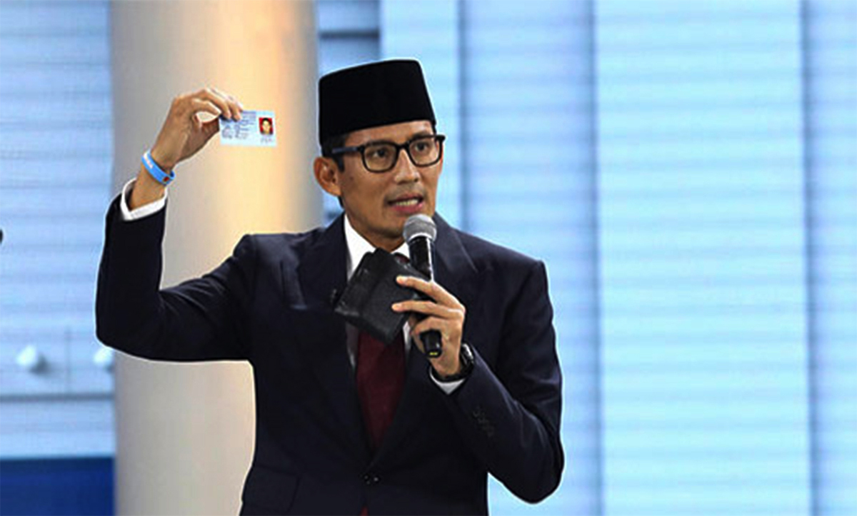 Menteri Pariwisata dan Ekonomi Kreatif Sandiaga Uno membawa angin segar yang dapat membuat para penguasa bisa bernapas panjang dalam menjalankan bisnisnya. (foto: Ricardo/JPNN) Menteri Pariwisata dan Ekonomi Kreatif Sandiaga Uno membawa angin segar yang dapat membuat para penguasa bisa bernapas panjang dalam menjalankan bisnisnya. (foto: Ricardo/JPNN)