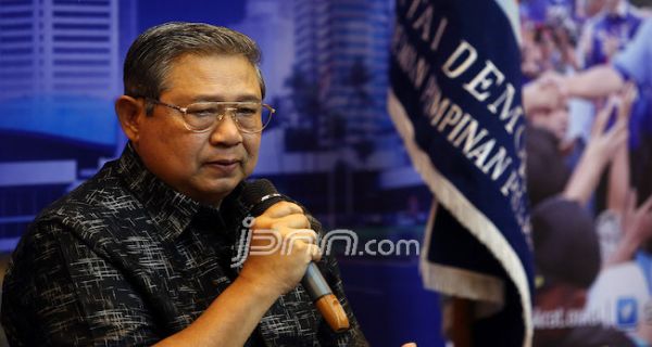 Ketua Majelis Tinggi Partai Demokrat, Susilo Bambang Yudhoyono (SBY). Foto: Ricardo/JPNN.com. Ketua Majelis Tinggi Partai Demokrat, Susilo Bambang Yudhoyono (SBY). Foto: Ricardo/JPNN.com.