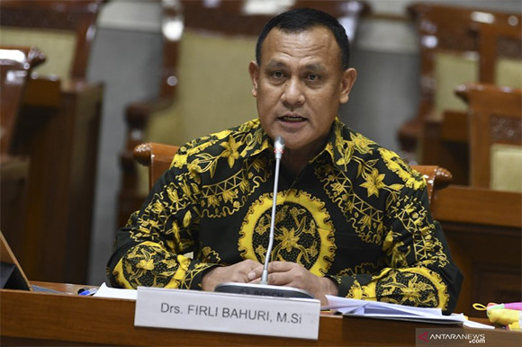 Ketua Komisi Pemberantasan Korupsi (KPK), Firli Bahuri. Foto: Antara. Ketua Komisi Pemberantasan Korupsi (KPK), Firli Bahuri. Foto: Antara.