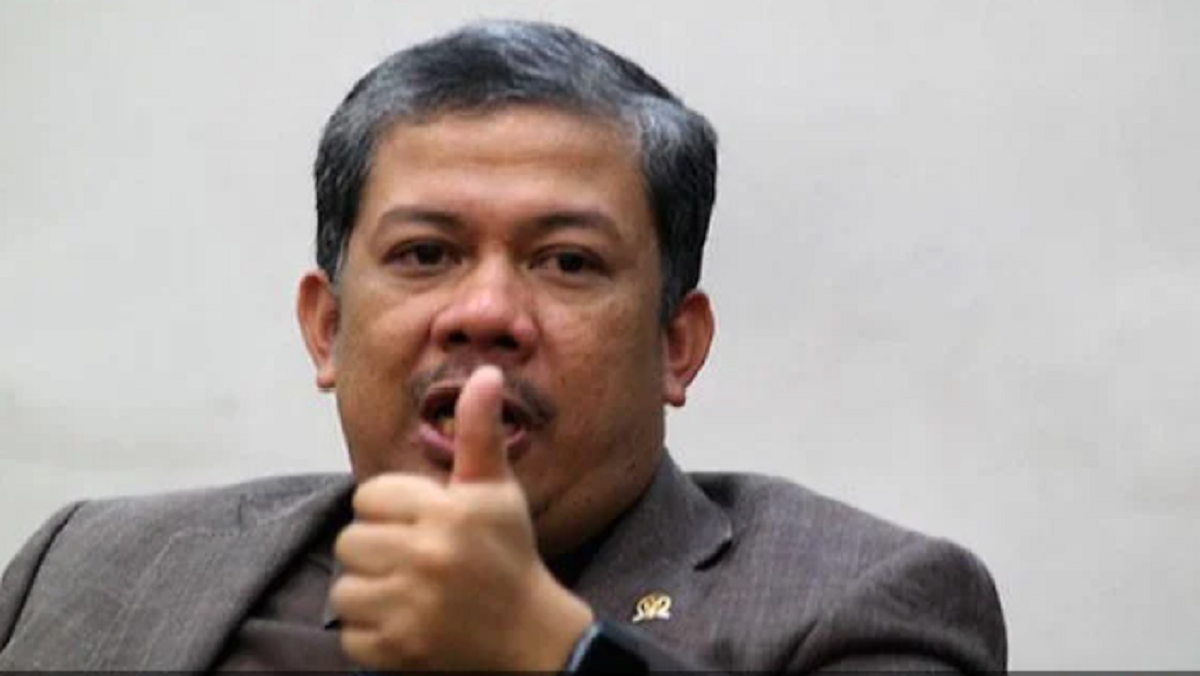 Suara Lantang Fahri Hamzah Menghujam, Indonesia Mendewakan KPK! ( Foto: JPNN.com) Suara Lantang Fahri Hamzah Menghujam, Indonesia Mendewakan KPK! ( Foto: JPNN.com)