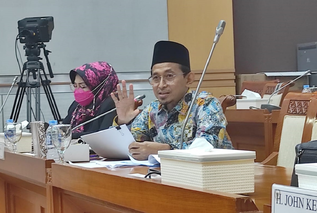 Pertanyaan TWK KPK Seputar Lepas Jilbab, Bukhori: Melanggar HAM! (foto: press release) Pertanyaan TWK KPK Seputar Lepas Jilbab, Bukhori: Melanggar HAM! (foto: press release)